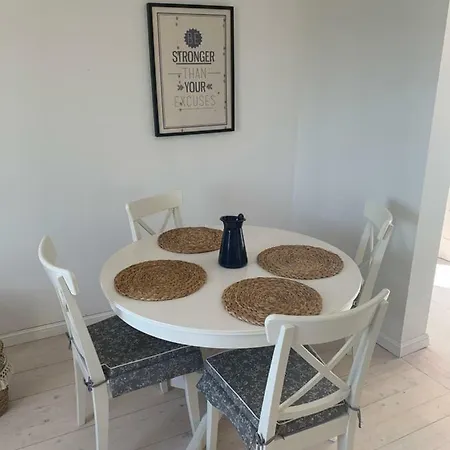 Apartament Na Zielonym Wzgorzu Lejlighed Zawory (Pomerania)